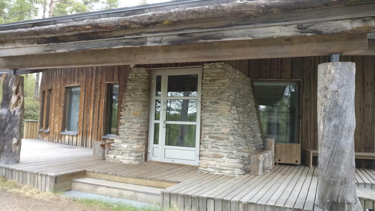 Villa Paltto Elaemysretket Lemmenjoki Esterno foto